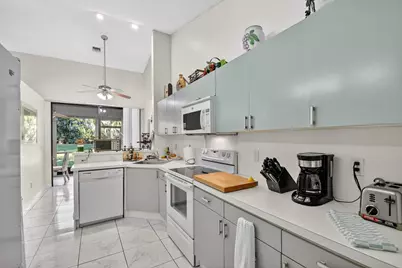 7147 Le Chalet Boulevard, Boynton Beach, FL 33472 - Photo 16