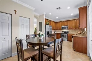 603 Dakota Dr, Jupiter, FL 33458 - Photo 4