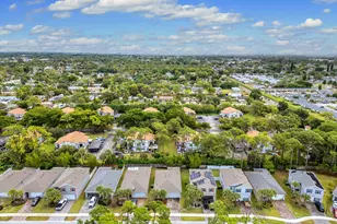 2444 Timber Forest Dr, West Palm Beach, FL 33415 - Photo 32