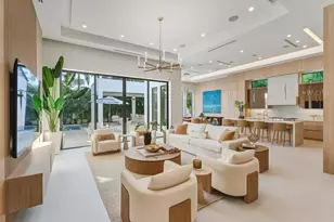 334 NE 3rd St, Boca Raton, FL 33432 - Photo 4