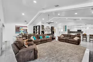 20104 Back 9 Dr, Boca Raton, FL 33498 - Photo 10