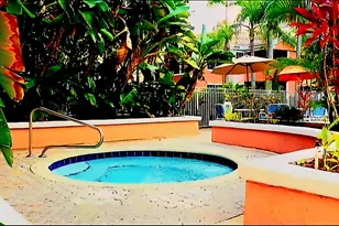 1020 Crystal Way, Delray Beach, FL 33444 - Photo 2