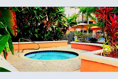 1020 Crystal Way #L, Delray Beach, FL 33444 - Photo 2
