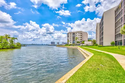 11390 Twelve Oaks Way #420, North Palm Beach, FL 33408 - Photo 20