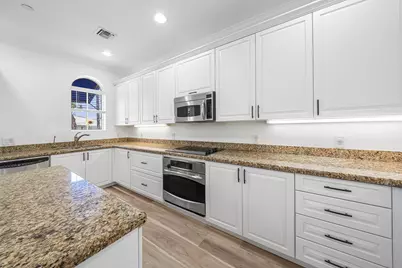 824 Virginia Garden Drive, Boynton Beach, FL 33435 - Photo 18
