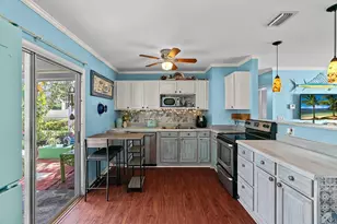 481 Warren St, Sebastian, FL 32958 - Photo 2