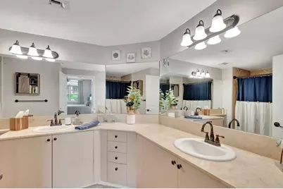 804 E Windward Way #404, Lantana, FL 33462 - Photo 24