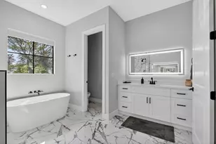 8249 SE Dharlys St, Hobe Sound, FL 33455 - Photo 32