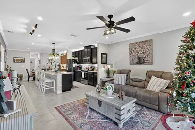 9400 SW Libertas Way, Port Saint Lucie, FL 34987 - Photo 14