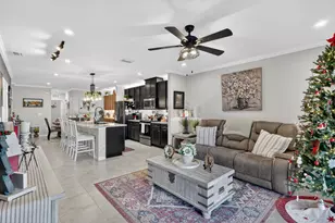 9400 SW Libertas Wy, Port Saint Lucie, FL 34987 - Photo 14