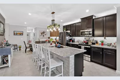 9400 SW Libertas Way, Port Saint Lucie, FL 34987 - Photo 10