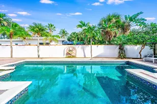 205 18th Ave N, Lake Worth, FL 33460 - Photo 2