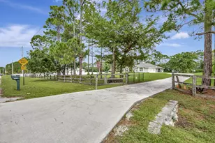 14911 Orange Blvd, Loxahatchee, FL 33470 - Photo 2