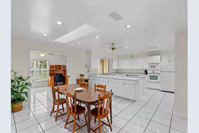 992 Seneca Avenue, Sebastian, FL 32958 - Photo 6