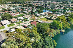 111 Camino Del Rio, Port Saint Lucie, FL 34952 - Photo 2