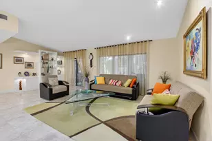 10911 Lake Front Pl, Boca Raton, FL 33498 - Photo 10