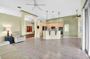 7204 Demedici Cir, Delray Beach, FL 33446 - Photo 12