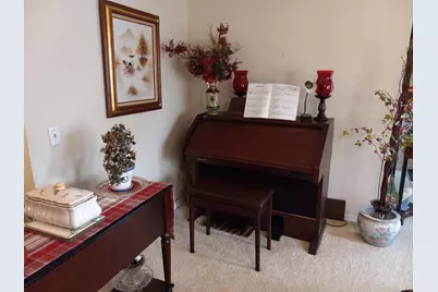 1971 SE Fallon Drive, Port Saint Lucie, FL 34983 - Photo 4