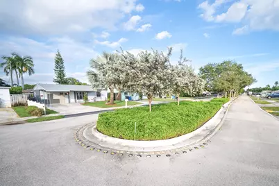 321 NW 51st Street, Fort Lauderdale, FL 33309 - Photo 32