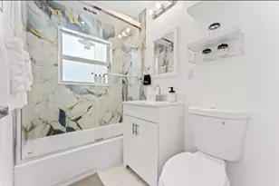 1713 NE Ne 7th Terrace NE, Fort Lauderdale, FL 33305 - Photo 14