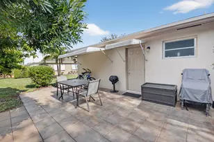 1390 High Point Way SW, Delray Beach, FL 33445 - Photo 22