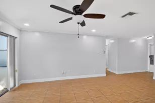 2667 Dudley Dr, West Palm Beach, FL 33415 - Photo 14