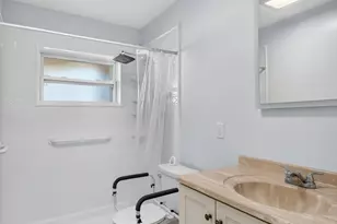 2667 Dudley Dr, West Palm Beach, FL 33415 - Photo 24