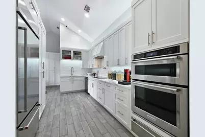 7493 Campo Florido, Boca Raton, FL 33433 - Photo 16