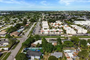 1428 SE 4th Ave, Deerfield Beach, FL 33441 - Photo 36