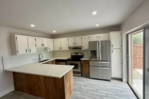 2717 SE 27th Way, Boynton Beach, FL 33435 - Photo 2