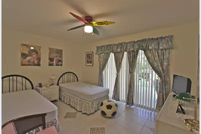 10201 Chapman Oak Court, Palm Beach Gardens, FL 33410 - Photo 14