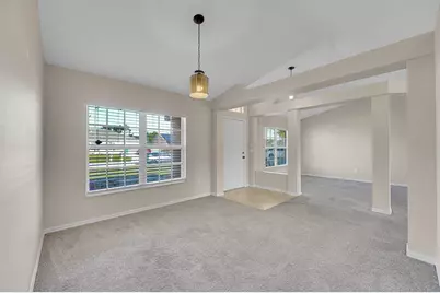 530 SW Butler Avenue, Port Saint Lucie, FL 34983 - Photo 10