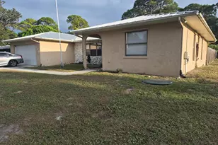 250 SE Walters Terrace, Port Saint Lucie, FL 34983 - Photo 18