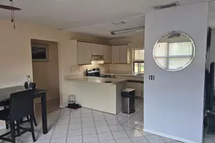 250 SE Walters Terrace, Port Saint Lucie, FL 34983 - Photo 12