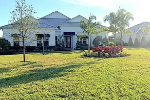20076 SE Bridgewater Dr, Jupiter, FL 33458 - Photo 2