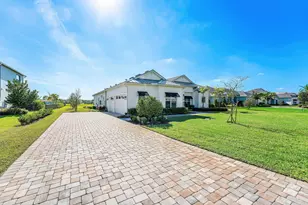20076 SE Bridgewater Dr, Jupiter, FL 33458 - Photo 6