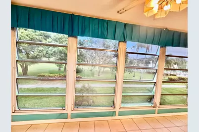 2901 Victoria Circle #D2, Coconut Creek, FL 33066 - Photo 6