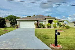 517 SW Fields Ave, Port Saint Lucie, FL 34953 - Photo 1