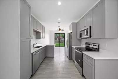 1580 W 32nd Street, West Palm Beach, FL 33404 - Photo 6