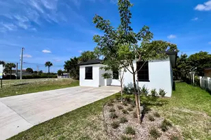 1580 W 32nd St, West Palm Beach, FL 33404 - Photo 2