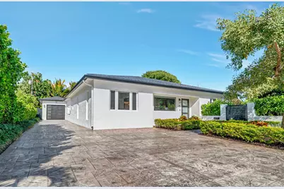 301 Pilgrim Road, West Palm Beach, FL 33405 - Photo 2