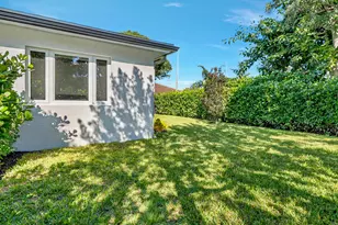 301 Pilgrim Rd, West Palm Beach, FL 33405 - Photo 50