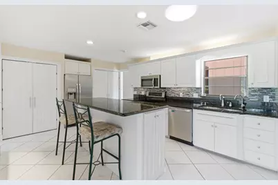 5151 SE Burning Tree Circle, Stuart, FL 34997 - Photo 10
