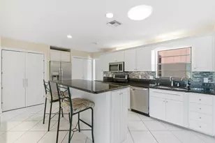 5151 SE Burning Tree Cir, Stuart, FL 34997 - Photo 10