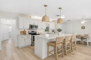 5151 SE Burning Tree Cir, Stuart, FL 34997 - Photo 8