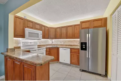 310 Pine Ridge Circle #B-1, Greenacres, FL 33463 - Photo 14