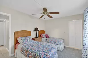 310 Pine Ridge Cir, Greenacres, FL 33463 - Photo 28