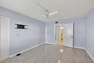 310 Pine Ridge Cir, Greenacres, FL 33463 - Photo 22