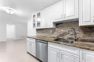 3215 S Ocean Blvd, Highland Beach, FL 33487 - Photo 30