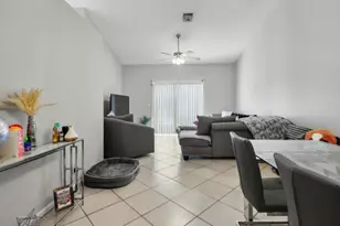 10601 Pelican Dr, Wellington, FL 33414 - Photo 14